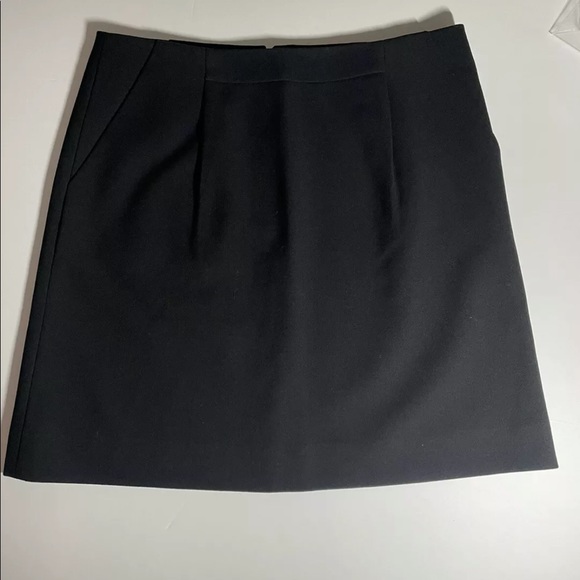 N W/O Tag JCrew A-Line Mini Skirt In Bonded Crepe B4761 Size 6 - Picture 3 of 11